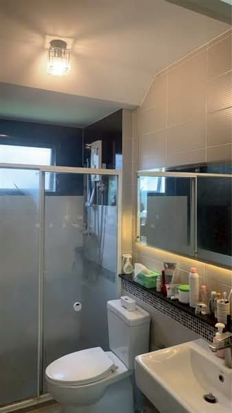 The Trust Kanchanaphisek - Hathairat, Pathum Thani, Hathairat Rd., Bung Kham Proi, Lam Luk Ka, Pathum Thani, 3 Bedrooms, 220 sqm, Single Detached House For Sale, by คุณ สุภัตรา พลอยแดง (แพร), 500196283 - DDproperty.com