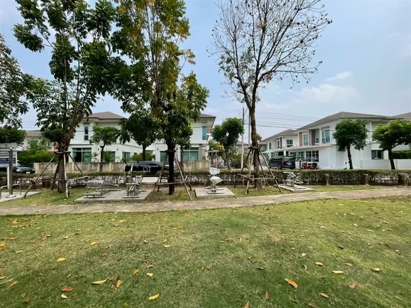 The Trust Kanchanaphisek - Hathairat, Pathum Thani, Hathairat Rd., Bung Kham Proi, Lam Luk Ka, Pathum Thani, 3 Bedrooms, 220 sqm, Single Detached House For Sale, by คุณ สุภัตรา พลอยแดง (แพร), 500196283 - DDproperty.com