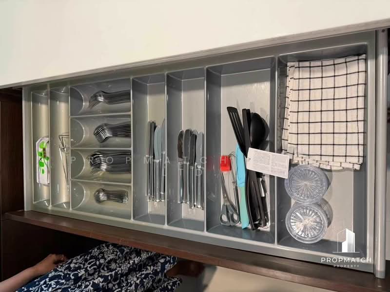 The Rajdamri, Bangkok, Ratchadamri Road, Lumphini, Pathum Wan, Bangkok, 2 Bedrooms, 112 sqm, Condo For Sale, by PROPMATCH CO., LTD., 500196298 - DDproperty.com