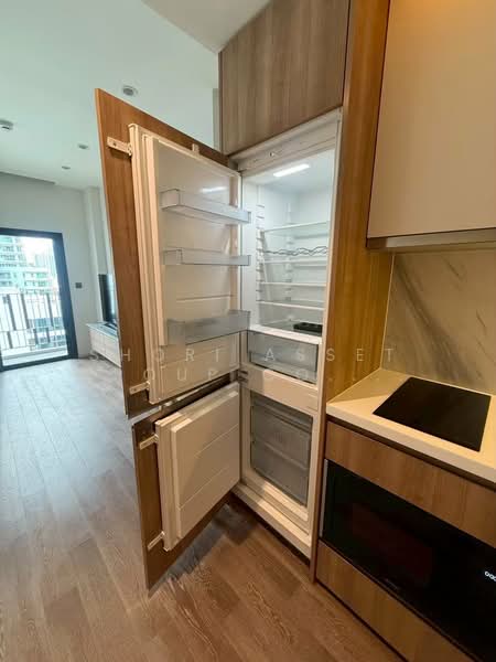 MUNIQ Sukhumvit 23, Bangkok, 17 Sukhumvit 23, Khlongtoei Nua, Watthana, Bangkok, 1 Bedroom, 43 sqm, Condo For Rent, by Shori Asset Group Co., Ltd., 500196316 - DDproperty.com