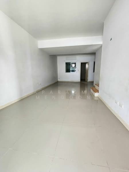 Pruksa Ville 55 Wongwaen-Ramintra, Bangkok, Soi Surao Khlong Nueng 13, Bang Chun, Khlong Sam Wa, Bangkok, 3 Bedrooms, 110 sqm, Townhouse For Sale, by Aparasmi Mengoon, 500196349 - DDproperty.com