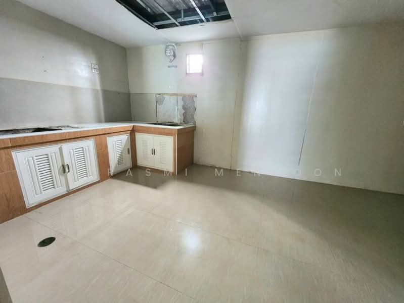 Pruksa Ville 55 Wongwaen-Ramintra : พฤกษาวิลล์ 55 วงแหวน-รามอินทรา, กรุงเทพ, ซอย สุเหร่าคลองหนึ่ง 13, บางชัน, คลองสามวา, กรุงเทพ, 110 ตร.ม., ทาวน์เฮ้าส์ ขาย, โดย Aparasmi Mengoon, 500196349 - DDproperty.com