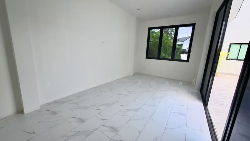 บ้านเดี่ยวสไตล์อังกฤษ, Songkhla, Khlong Hae, Hat Yai, Songkhla, 3 Bedrooms, 250 sqm, Single Detached House For Sale, by ชนิดาภา กัณสุทธิ์, 500196360 - DDproperty.com