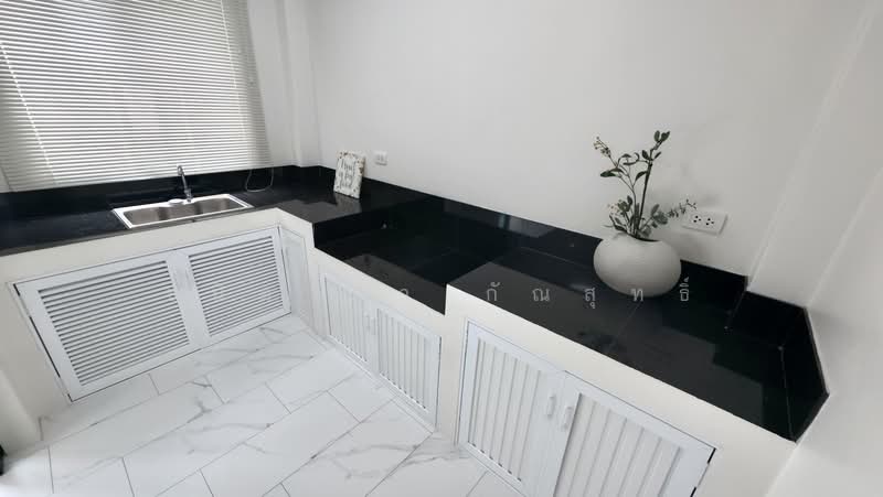 บ้านเดี่ยวสไตล์อังกฤษ, Songkhla, Khlong Hae, Hat Yai, Songkhla, 3 Bedrooms, 250 sqm, Single Detached House For Sale, by ชนิดาภา กัณสุทธิ์, 500196360 - DDproperty.com