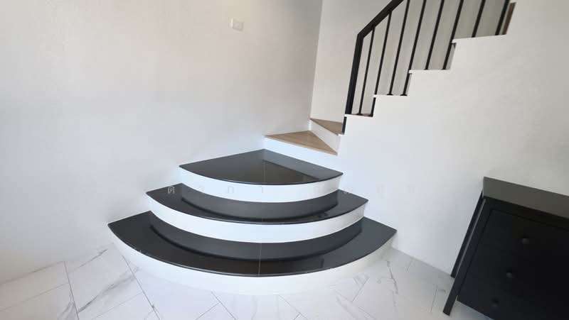 บ้านเดี่ยวสไตล์อังกฤษ, Songkhla, Khlong Hae, Hat Yai, Songkhla, 3 Bedrooms, 250 sqm, Single Detached House For Sale, by ชนิดาภา กัณสุทธิ์, 500196360 - DDproperty.com