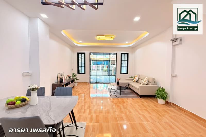 เพชรไพลิน พระยาสุเรนทร์30, กรุงเทพ, บางชัน, คลองสามวา, กรุงเทพ, 86 ตร.ม., ทาวน์เฮ้าส์ ขาย, โดย วิสุทธินี เฉลิมสินสุวรรณ, 500196369 - DDproperty.com