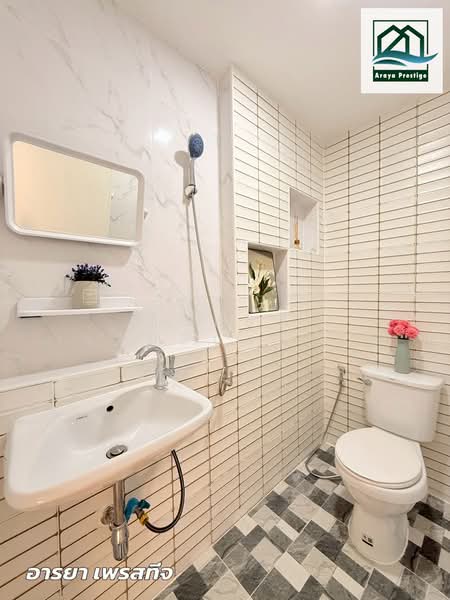 เพชรไพลิน พระยาสุเรนทร์30, กรุงเทพ, บางชัน, คลองสามวา, กรุงเทพ, 86 ตร.ม., ทาวน์เฮ้าส์ ขาย, โดย วิสุทธินี เฉลิมสินสุวรรณ, 500196369 - DDproperty.com