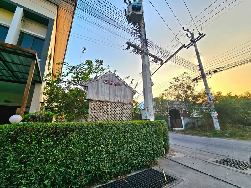 เอส สิริภัสสร 1, Chon Buri (Pattaya), Bang Phra, Si Racha, Chon Buri (Pattaya), 3 Bedrooms, 100 sqm, Townhouse For Sale, by The Best Property แก้มยุ้ย, 500196396 - DDproperty.com