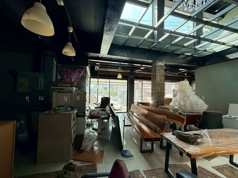 ตึกสำนักงาน 8 ชั้น 75 ตร.ว. ตึกสำนักงาน ซอยศรีนครินทร์40 (ซอยสุภาพงษ์3), กรุงเทพ, ถนนศรีนครินทร์, หนองบอน, ประเวศ, กรุงเทพ, 800 ตร.ม., สำนักงาน ขาย, โดย คุณ นุชนาฏ ปทุมสูตร (จ๋า), 500196406 - DDproperty.com