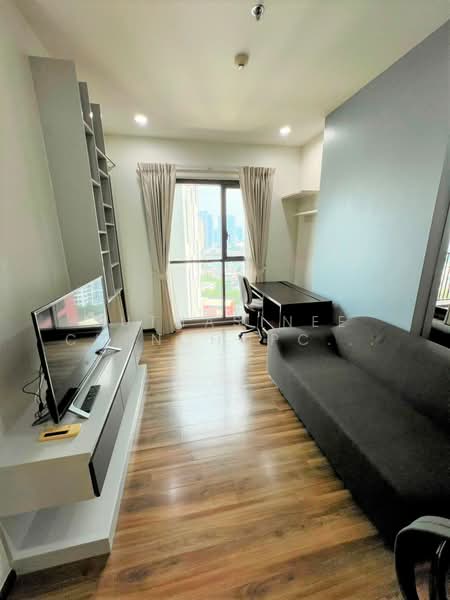 Wyne Sukhumvit, Bangkok, 1120 Sukhumvit Road, Phra Kanong, Khlong Toei, Bangkok, 1 Bedroom, 35 sqm, Condo For Sale, by Suthasinee Chenchopching, 500196412 - DDproperty.com