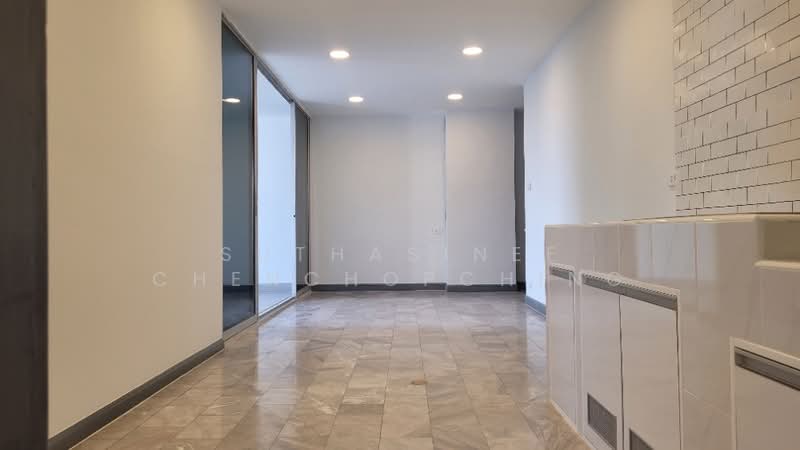 Pisawit Tower, Bangkok, Phaholyothin, Jom Phon, Chatuchak, Bangkok, 2 Bedrooms, 70 sqm, Condo For Sale, by Suthasinee Chenchopching, 500196421 - DDproperty.com