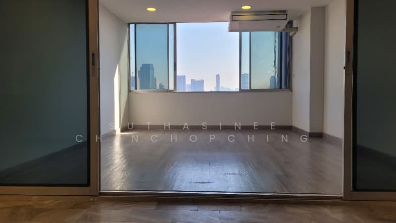 Pisawit Tower, Bangkok, Phaholyothin, Jom Phon, Chatuchak, Bangkok, 2 Bedrooms, 70 sqm, Condo For Sale, by Suthasinee Chenchopching, 500196421 - DDproperty.com