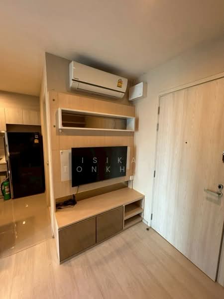 Life Asoke, Bangkok, Asoke-Dindang Road, Bang Kapi, Huai Khwang, Bangkok, 2 Bedrooms, 35 sqm, Condo For Rent, by Isika Tonkham, 500196424 - DDproperty.com