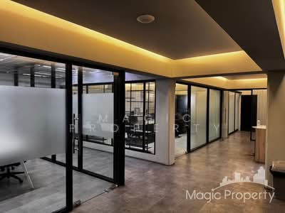 ขาย - ขายอาคารสำนักงาน ในย่านพระราม 9, กรุงเทพ