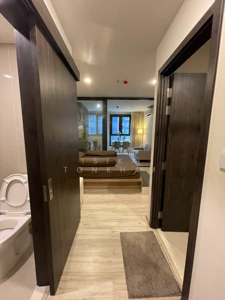 XT Huaikhwang, Bangkok, 244 Ratchadaphisek Road, Huai Khwang, Huai Khwang, Bangkok, 1 Bedroom, 30 sqm, Condo For Rent, by Isika Tonkham, 500196427 - DDproperty.com