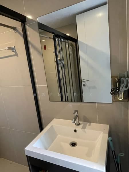 Monte Rama 9-Ramkhamhang, Bangkok, Soi Ramkhamhang 8 Yak 10 (Udomyot 2), Hua Mak, Bang Kapi, Bangkok, 1 Bedroom, 29 sqm, Condo For Rent, by Agentbkk, 500196455 - DDproperty.com