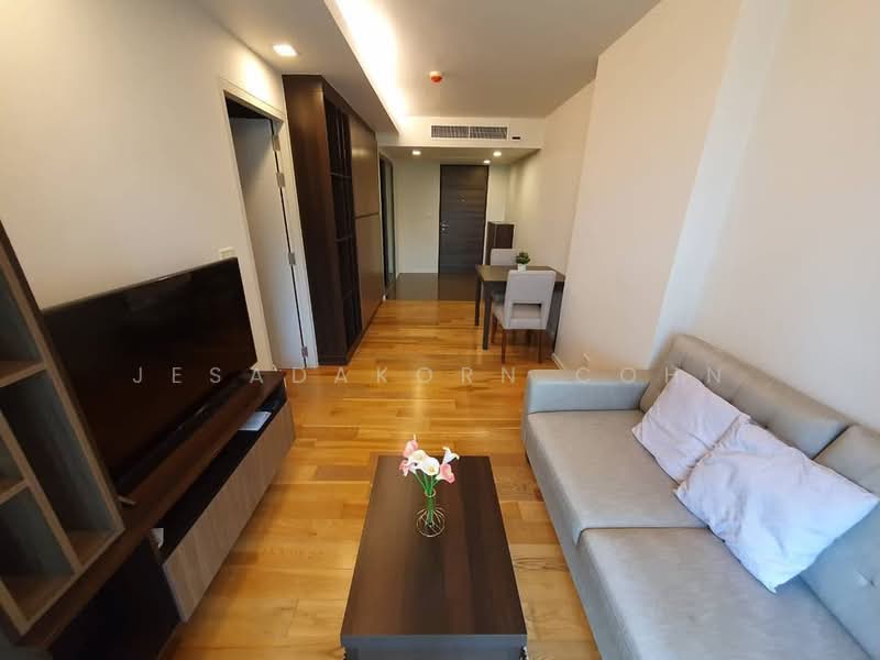 Focus Ploenchit, Bangkok, Soi Sukhumvit 2, Khlong Toei, Khlong Toei, Bangkok, 1 Bedroom, 48 sqm, Condo For Sale, by Jesadakorn Cohn, 500196494 - DDproperty.com