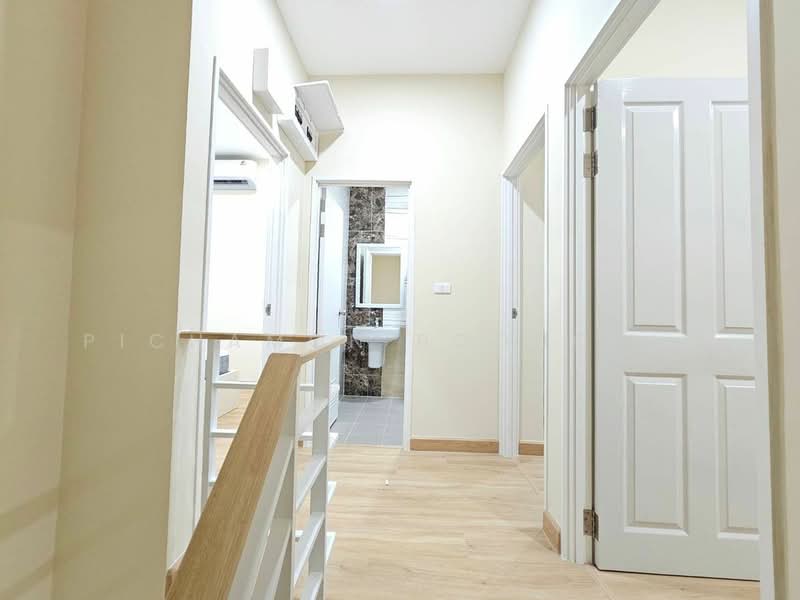 Golden Neo Siriraj-Ratchapruek, Bangkok, Bang Khun Sri, Bangkok Noi, Bangkok, 4 Bedrooms, 103 sqm, Townhouse For Sale, by Pichamon Boonchit, 500196519 - DDproperty.com