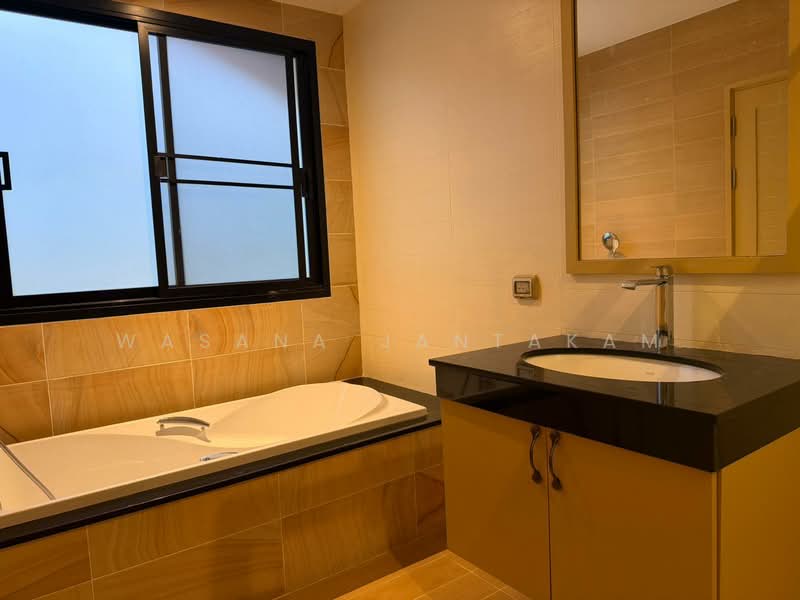 ราไวย์ วีไอพี วิลล่า Rawai VIP Villas, ภูเก็ต, 58, 88 ซอยรวยพาด, ราไวย์, เมืองภูเก็ต, ภูเก็ต, 270 ตร.ม., วิลล่า ขาย, โดย Wasana Jantakam, 500196527 - DDproperty.com