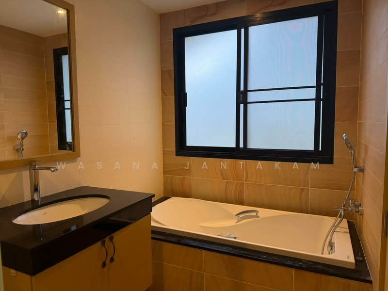 ราไวย์ วีไอพี วิลล่า Rawai VIP Villas, ภูเก็ต, 58, 88 ซอยรวยพาด, ราไวย์, เมืองภูเก็ต, ภูเก็ต, 270 ตร.ม., วิลล่า ขาย, โดย Wasana Jantakam, 500196527 - DDproperty.com