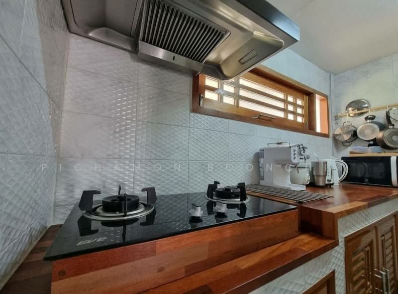 2-BR House, Bangkok, Bang Chak, Phra Khanong, Bangkok, 2 Bedrooms, 120 sqm, Single Detached House For Sale, by Pichamon Boonchit, 500196530 - DDproperty.com