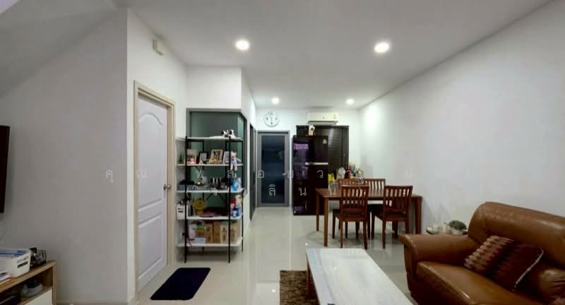 The Metro Rama 9 : เดอะ เมทโทร พระราม 9, กรุงเทพ, ซอย 3/2, ประเวศ, ประเวศ, กรุงเทพ, 130 ตร.ม., ทาวน์เฮ้าส์ ขาย, โดย คุณ พลอยวาลินน์ (วาลินน์), 500196544 - DDproperty.com