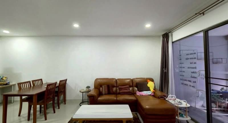 The Metro Rama 9, Bangkok, Soi 3/2, Prawet, Prawet, Bangkok, 4 Bedrooms, 130 sqm, Townhouse For Sale, by คุณ พลอยวาลินน์ (วาลินน์), 500196544 - DDproperty.com