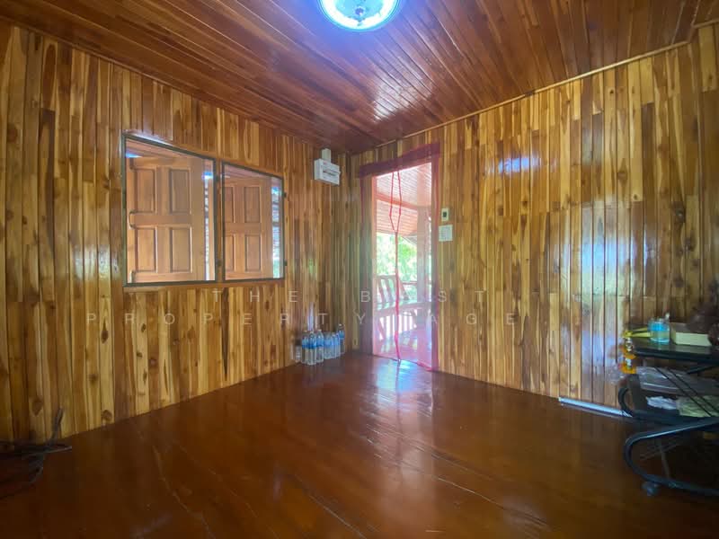 For Sale - ที่ดินพร้อมสิ่งปลูกสร้างหนองใหญ่ ชลบุรี, Chon Buri (Pattaya)