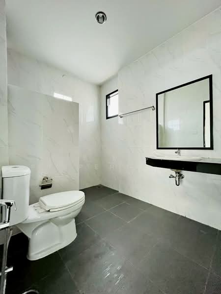 หมู่บ้านสว่างอารมย์ ระยอง, Rayong, Phananikhom, Nikhom Pattana, Rayong, 3 Bedrooms, 120 sqm, Single Detached House For Sale, by The Best Property ชมพู่, 500196571 - DDproperty.com