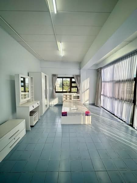 5-Story Commercial Building for Rent in Samrong, near the Green and Yellow BTS Lines (SPSAD3878), Samut Prakan, JHVV+PW8 Samrong Nuea, Mueang Samut Prakan District, Samut Prakan, Thepharak, Muang Samut Prakarn, Samut Prakan, , 365 sqm, Shophouse For Rent, by Agent Pla, 500196574 - DDproperty.com