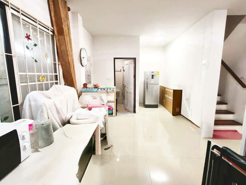 ไอวี่ทาวน์ 1 พนัสนิคม, Chon Buri (Pattaya), Kut Ngong, Phanat Nikhom, Chon Buri (Pattaya), 3 Bedrooms, 100 sqm, Townhouse For Sale, by The Best Property แอน, 500196580 - DDproperty.com