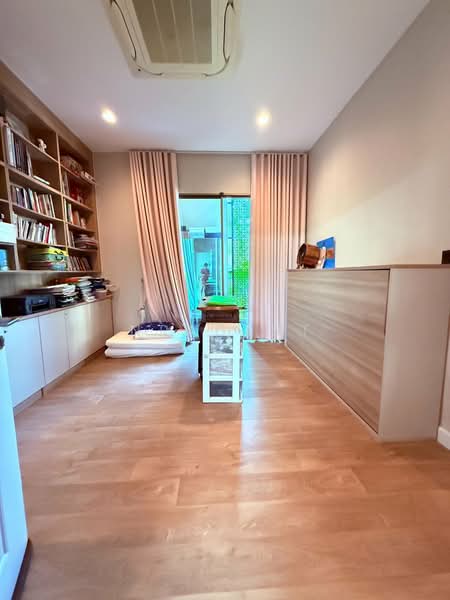 Grand Bangkok Boulevard Srinakarin, Bangkok, Srinagarindra Rd, Nong Bon, Prawet, Bangkok, 4 Bedrooms, 390 sqm, Single Detached House For Sale, by NRagent, 500196606 - DDproperty.com