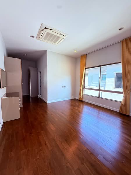 Grand Bangkok Boulevard Srinakarin : แกรนด์ บางกอก บูเลอวาร์ด ศรีนครินทร์, กรุงเทพ, ถ.ศรีนครินทร์, หนองบอน, ประเวศ, กรุงเทพ, 390 ตร.ม., บ้านเดี่ยว ขาย, โดย NRagent, 500196606 - DDproperty.com