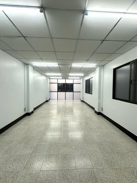 6-Story Commercial Building for Rent near Samrong BTS Station (SPSAD3880), Samut Prakan, JHVV+5PG Samrong Nuea, Mueang Samut Prakan District, Samut Prakan, Samrong Nua, Muang Samut Prakarn, Samut Prakan, , 365 sqm, Shophouse For Rent, by Agent Pla, 500196613 - DDproperty.com