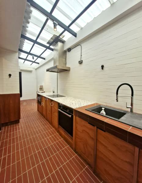 Baan Suan Charoenjai, Bangkok, Soi Ekkamai 12, Khlong Tan Nua, Watthana, Bangkok, 2 Bedrooms, 132 sqm, Townhouse For Sale, by Manapong Phromphitak, 500196617 - DDproperty.com