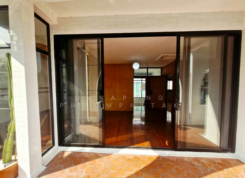 Baan Suan Charoenjai : บ้านสวนเจริญใจ, กรุงเทพ, ซอย เอกมัย12, คลองตันเหนือ, วัฒนา, กรุงเทพ, 132 ตร.ม., ทาวน์เฮ้าส์ ขาย, โดย Manapong Phromphitak, 500196617 - DDproperty.com