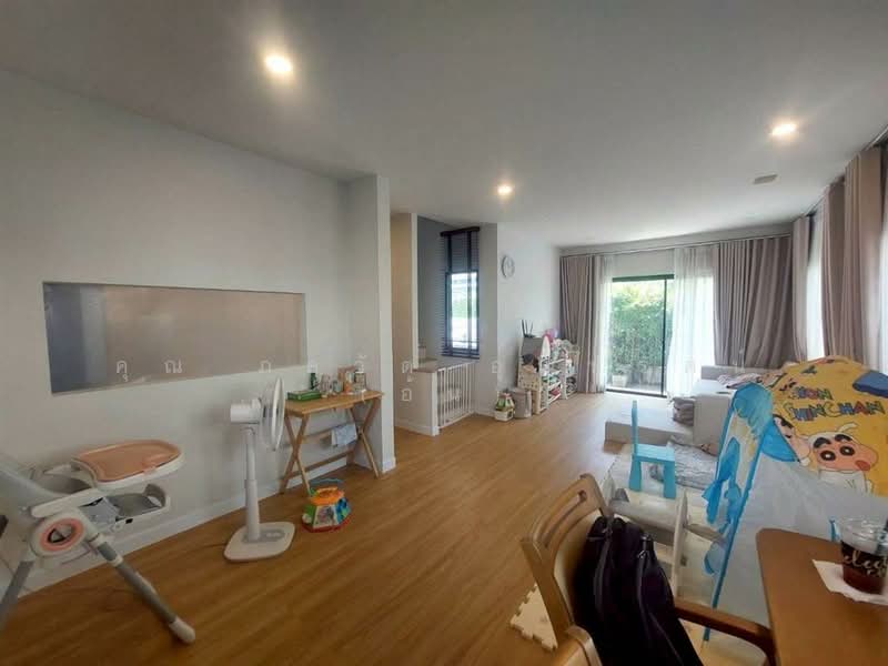 Grand Britania Khukhot Station : แกรนด์ บริทาเนีย คูคต สเตชั่น, Pathum Thani, Lam Luk Ka, Lam Luk Ka, Pathum Thani, 3 Bedrooms, 150 sqm, Semi-Detached House (Twin House) For Sale, by คุณ ภควัต อุณหรัตน์ (อ้น), 500196634 - DDproperty.com