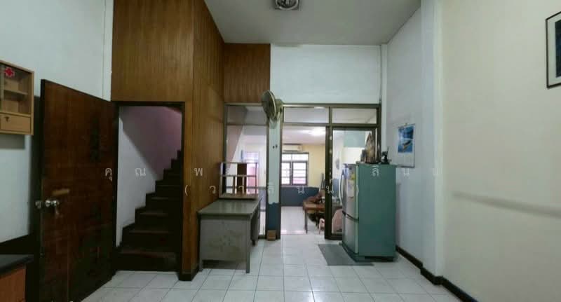 ทาวน์เฮ้าส์ 3 ชั้น สุขุมวิท 103 ซอยอุดมสุข 21 ราคาถูก ใกล้ BTS ปุณณวิถี, Bangkok, สุขุมวิท 103, Bang Na Nuea, Bang Na, Bangkok, 4 Bedrooms, 156 sqm, Townhouse For Sale, by คุณ พลอยวาลินน์ (วาลินน์), 500196652 - DDproperty.com