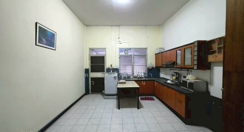 ทาวน์เฮ้าส์ 3 ชั้น สุขุมวิท 103 ซอยอุดมสุข 21 ราคาถูก ใกล้ BTS ปุณณวิถี, Bangkok, สุขุมวิท 103, Bang Na Nuea, Bang Na, Bangkok, 4 Bedrooms, 156 sqm, Townhouse For Sale, by คุณ พลอยวาลินน์ (วาลินน์), 500196652 - DDproperty.com