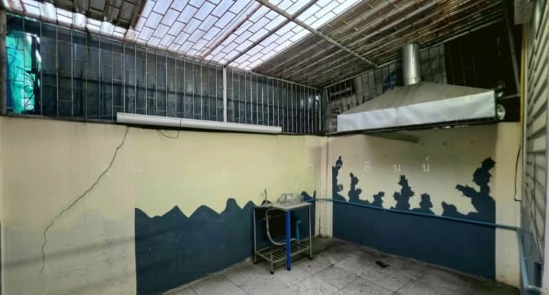 ทาวน์เฮ้าส์ 3 ชั้น สุขุมวิท 103 ซอยอุดมสุข 21 ราคาถูก ใกล้ BTS ปุณณวิถี, กรุงเทพ, สุขุมวิท 103, บางนาเหนือ, บางนา, กรุงเทพ, 156 ตร.ม., ทาวน์เฮ้าส์ ขาย, โดย คุณ พลอยวาลินน์ (วาลินน์), 500196652 - DDproperty.com