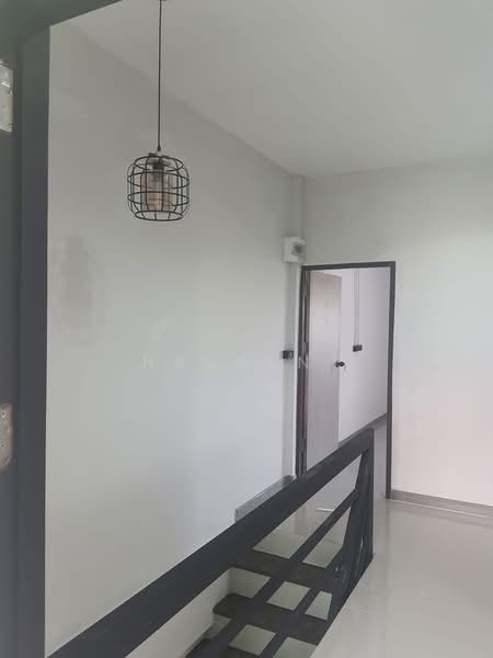 ทาวน์เฮาส์ โชคชัย 4 แยก 82-2, Bangkok, Lat Phrao, Lat Phrao, Bangkok, 2 Bedrooms, 90 sqm, Townhouse For Sale, by NRagent, 500196653 - DDproperty.com