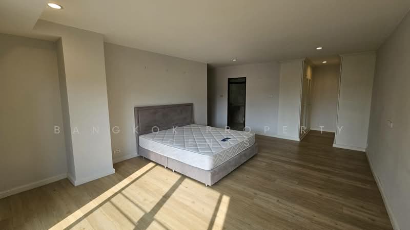 Liang Garden, Bangkok, 218 Soi Sri Nakhon Khwaeng, Chong Nonsi, Yan Nawa, Bangkok, 2 Bedrooms, 135 sqm, Condo For Rent, by BANGKOK PROPERTY AGENTS, 500196661 - DDproperty.com