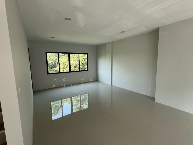 ทาวน์เฮ้าส์ 3-ห้องนอน, กรุงเทพ, คลองสามประเวศ, ลาดกระบัง, กรุงเทพ, 263 ตร.ม., ทาวน์เฮ้าส์ ให้เช่า, โดย Hathairat  Rookphan  , 500196682 - DDproperty.com