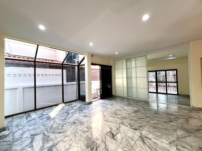 ขายบ้านเดี่ยว 2 ชั้น ปฐวีกาญจน์ ประชาชื่น–แจ้งวัฒนะ | ใกล้เซ็นทรัลแจ้งวัฒนะ เมืองทองธานี, นนทบุรี, บ้านใหม่, ปากเกร็ด, นนทบุรี, 260 ตร.ม., บ้านเดี่ยว ขาย, โดย คุณแนต, 500196686 - DDproperty.com