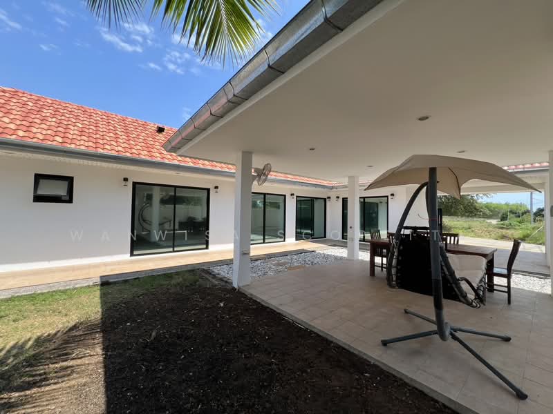 Khemanatra, Prachuap Khiri Khan, Nong Kae, Hua Hin, Prachuap Khiri Khan, 2 Bedrooms, 120 sqm, Single Detached House For Sale, by Wanwisa Scopetta, 500196688 - DDproperty.com