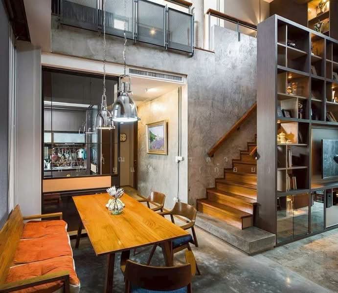 บ้านเดี่ยว 2 ชั้น 124 ตร.ว. บ้านเดี่ยว ซอยลาดพร้าว87 ถนนลาดพร้าว, Bangkok, ถนนลาดพร้าว, Khlong Chaokhun Sing, Wang Thonglang, Bangkok, 3 Bedrooms, 400 sqm, Single Detached House For Sale, by คุณ ปารดา พลอยแดง (ก้อย), 500196692 - DDproperty.com