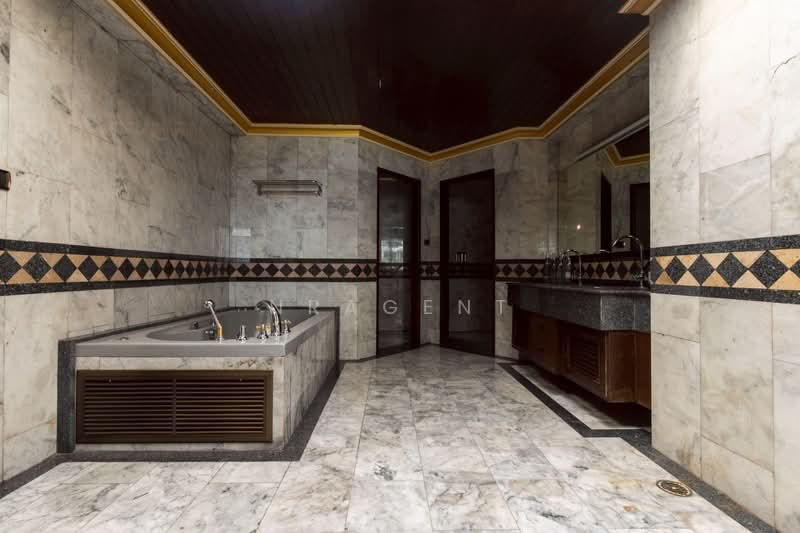 บ้านเดี่ยว ย่านสาทร–เย็นอากาศ, กรุงเทพ, ช่องนนทรี, ยานนาวา, กรุงเทพ, 350 ตร.ม., บ้านเดี่ยว ขาย, โดย NRagent, 500196693 - DDproperty.com