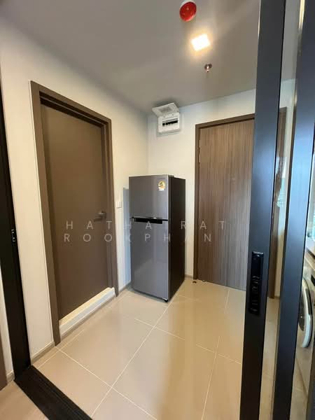 Life Phahon-Ladprao, Bangkok, 996 Phahonyothin Road, Jom Phon, Chatuchak, Bangkok, 1 Bedroom, 35 sqm, Condo For Rent, by Hathairat  Rookphan  , 500196700 - DDproperty.com