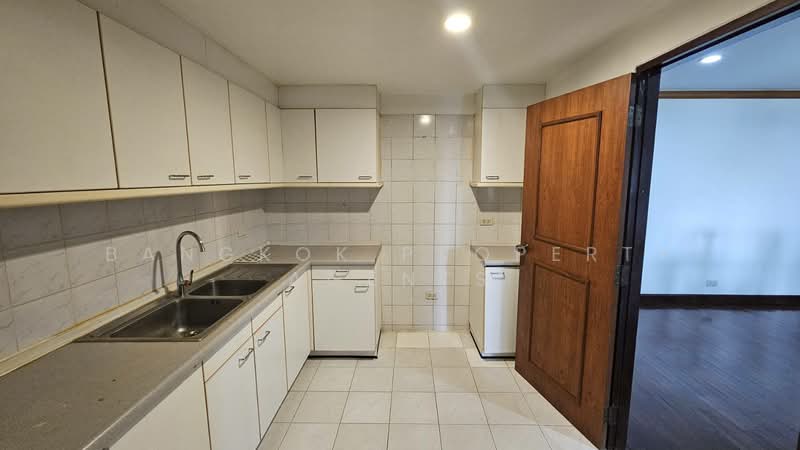 Liang Garden, Bangkok, 218 Soi Sri Nakhon Khwaeng, Chong Nonsi, Yan Nawa, Bangkok, 3 Bedrooms, 180 sqm, Condo For Rent, by BANGKOK PROPERTY AGENTS, 500196703 - DDproperty.com