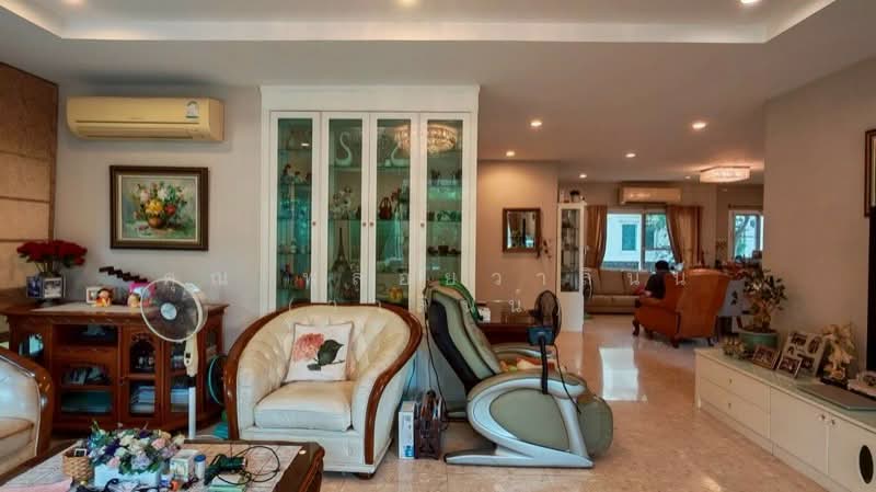 Laddarom Ratchapruek Rattanathibet 2, Nonthaburi, 99 Moo 1 Om Kret, Om Kret, Pak Kret, Nonthaburi, 5 Bedrooms, 550 sqm, Single Detached House For Sale, by คุณ พลอยวาลินน์ (วาลินน์), 500196713 - DDproperty.com